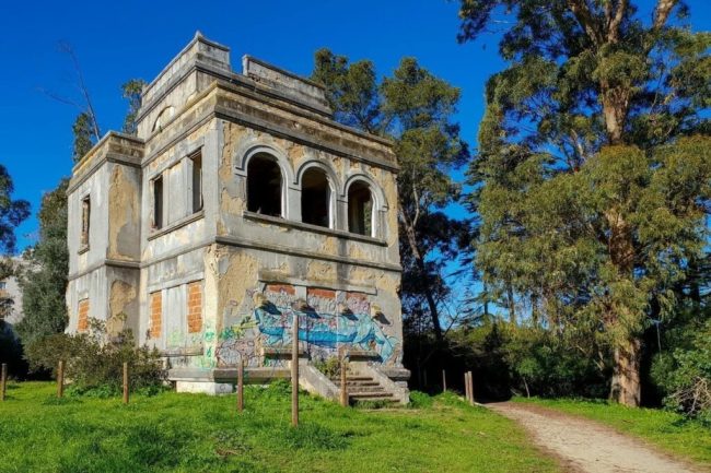 A fascinante história do palacete assombrado em Lisboa