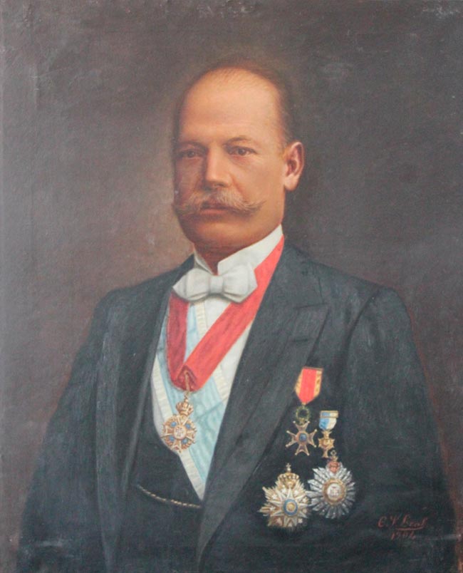 Um palácio deslumbrante, mas completamente abandonado Conde de Sucena