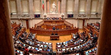 Orçamento de Estado 2025: o que vai mudar para os contribuintes