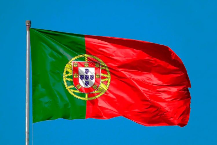 Em que ano nasceu Portugal?