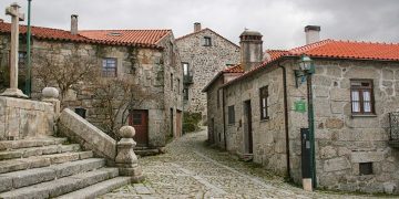 Linhares da Beira: das aldeias mais bonitas da Serra da Estrela