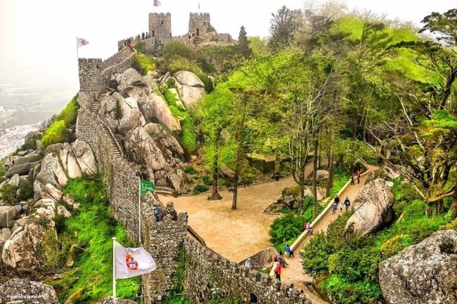As influências do Árabe na Língua Portuguesa Castelo dos Mouros