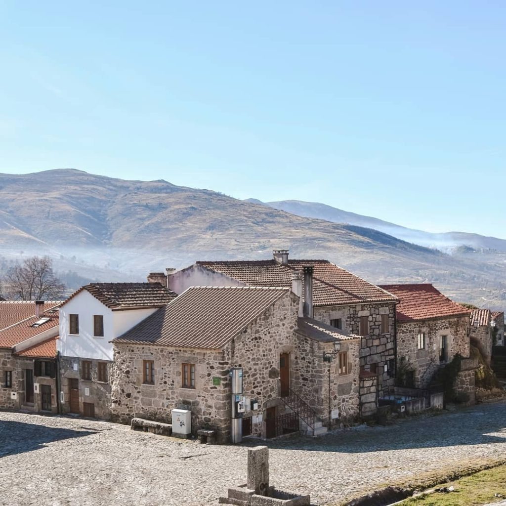 Linhares da Beira: das aldeias mais bonitas da Serra da Estrela