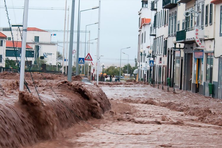 O dia que mudou a Madeira para sempre