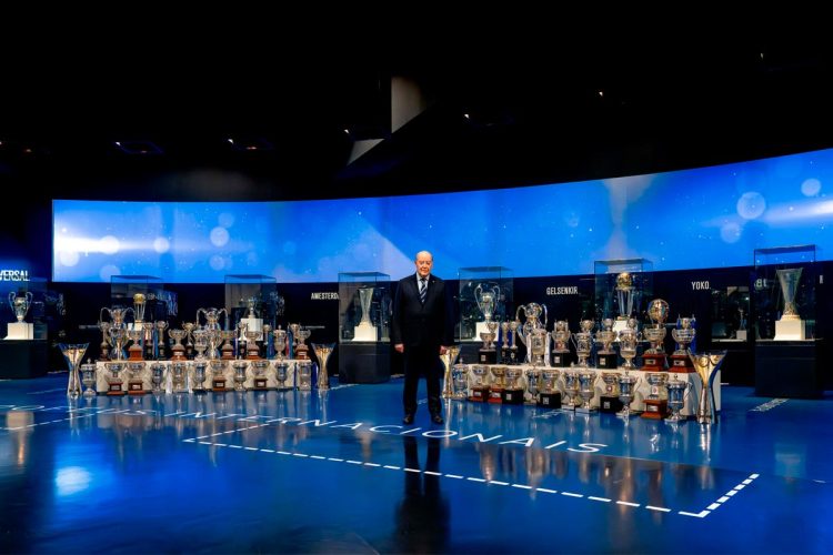 Jorge Nuno Pinto da Costa, o presidente mais titulado do mundo