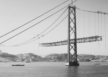 As imagens raras da Ponte 25 de Abril em Lisboa