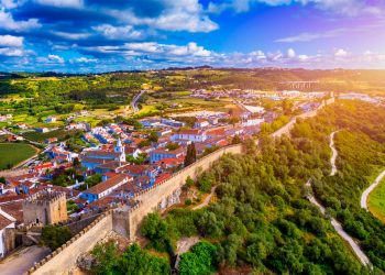 A preciosa vila que D. Dinis ofereceu à Rainha Santa Isabel