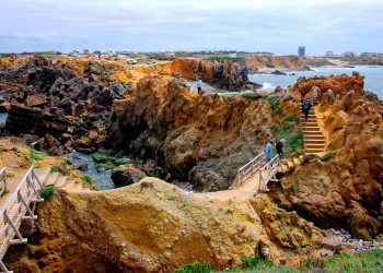 Papôa: entre naufrágios e tesouros perdidos