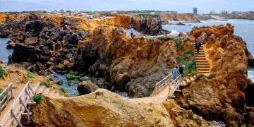 Papôa: entre naufrágios e tesouros perdidos