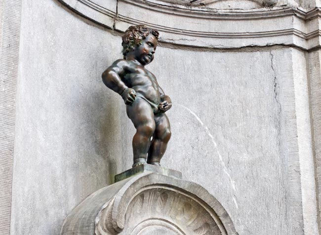 Manneken Pis, Bélgica