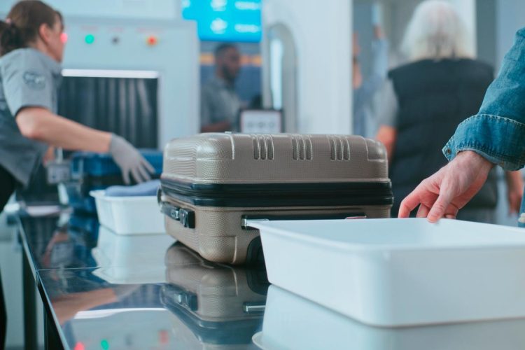 Confiscado! Os objetos que os aeroportos barram todos os dias (que poucos sabem)
