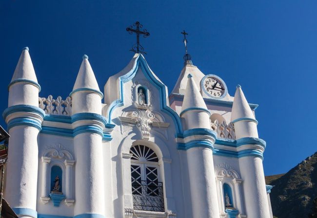 Igreja Matriz do Piódão: a joia branca no coração da Serra do Açor