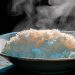 Os erros (quase) imperdoáveis que todos cometem ao cozinhar arroz