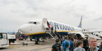 Ryanair promete uma autêntica "caça às malas"