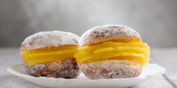 Não compre! Faça as suas Bolas de Berlim e leva-as para a praia