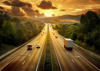 Acidente na autoestrada: quem paga pelos estragos?