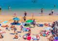 12 regras insólitas pelo mundo que podem dar multa aos turistas: de urinar no mar a levar areia da praia 12 regras insólitas pelo mundo que podem dar multa aos turistas: de urinar no mar a levar areia da praia