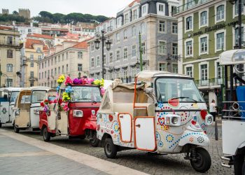GNR apreendeu 18 tuk-tuk com matrículas e documentação falsificada