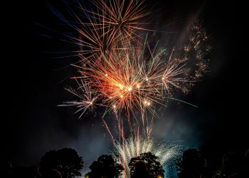 Festas de Marinhais lançam fogo de artifício e provocam cinco focos de incêndio