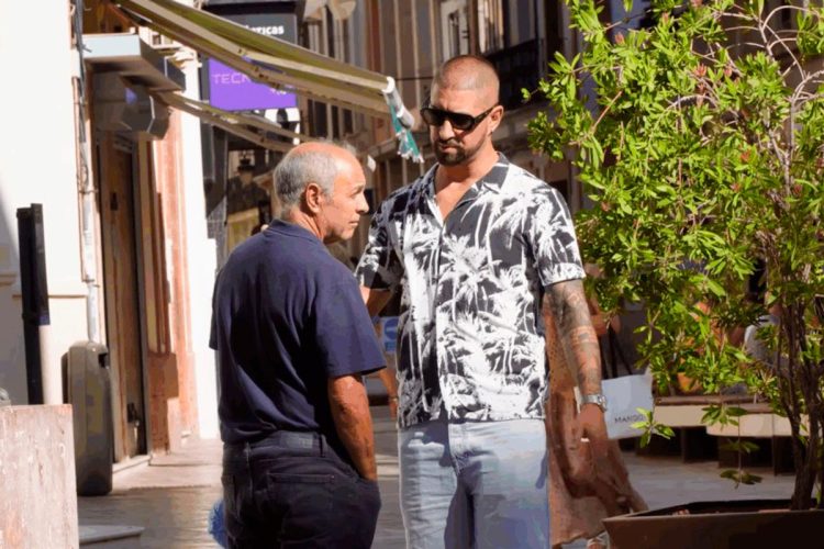 Algarvio vinga-se dos espanhóis falando apenas em português (vídeo)