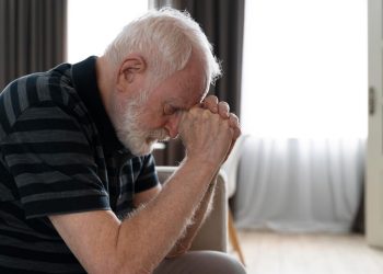 ‘Ocupas’ invadem casa de idoso e deixam dívida de água superior a 17.000€