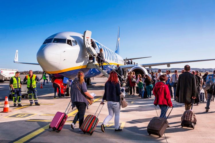 Ryanair impõe nova multa de 117€ e gera indignação entre os passageiros