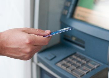 Falha de segurança em banco português expõe IBAN de clientes através do telemóvel