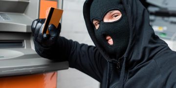 Fraudes romance em Portugal: o amor digital que se transforma em armadilha financeira