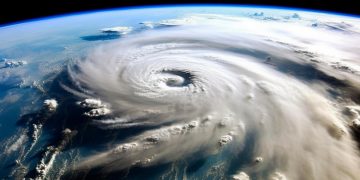 Furacão Gabrielle pode atingir Portugal continental a partir da tarde de sábado