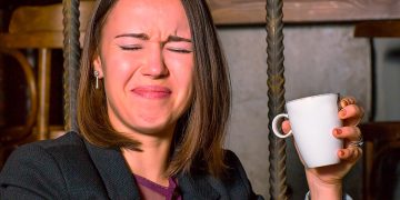 Beber café sem açúcar: o que esta escolha revela sobre a personalidade