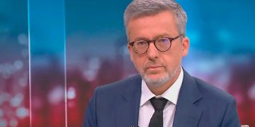 Carlos Moedas reage ao acidente do Elevador da Glória e admite demissão em caso de “erro político”