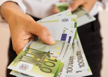 Porque deve ter dinheiro em casa: o alerta do Banco Central Europeu