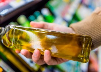 Espanhóis alertam: preço do azeite em risco