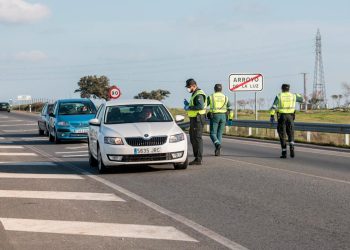 Atenção condutores: carros com estas letras na matrícula estão a ser parados pela polícia em Espanha