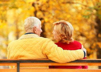 Homem ou Mulher? Quem vive mais tempo e porquê?