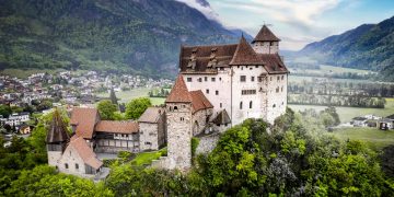 País mais rico da Europa quer portugueses - casa grátis e salário de 8 mil euros