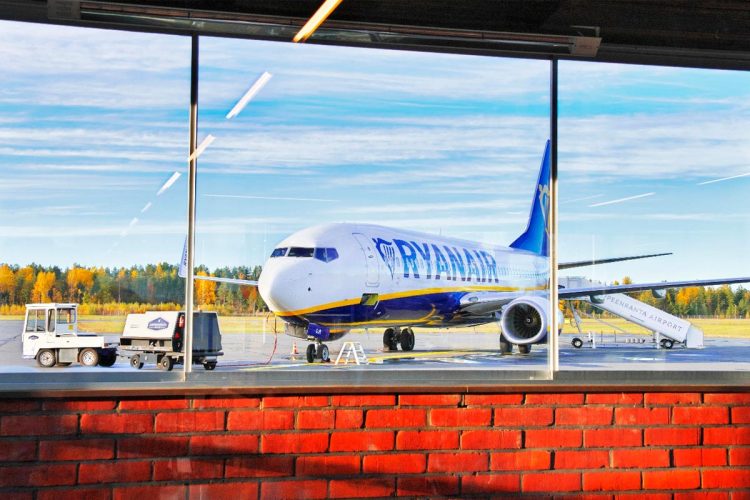 Parlamento Europeu dá murro na mesa: decisão inesperada vai afetar milhares de passageiros