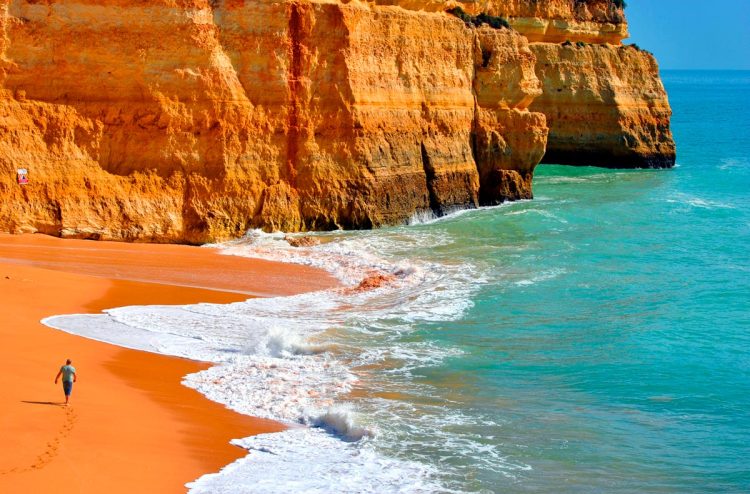 Praia portuguesa e uma das melhores da Europa está em risco de desaparecer