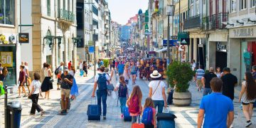 Custo de vida em alta afasta brasileiros e portugueses de Portugal