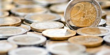 Nem todas as moedas de 2 euros valem o mesmo: algumas podem valer milhares