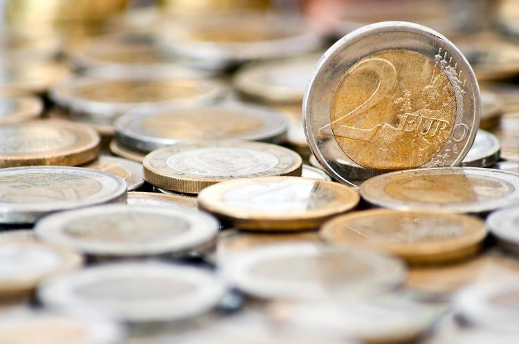Nem todas as moedas de 2 euros valem o mesmo: algumas podem valer milhares