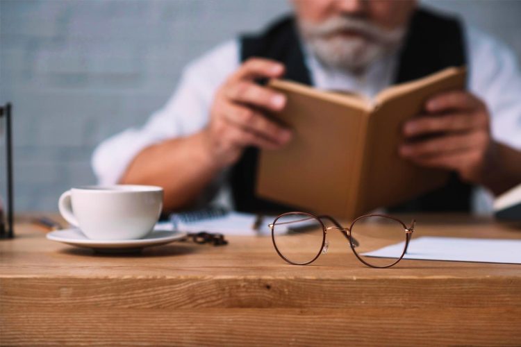 Erros de português comuns: aprenda a falar e escrever corretamente Erros de português comuns: aprenda a falar e escrever corretamente