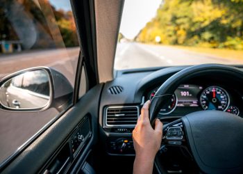 IUC: milhares de portugueses podem estar a pagar imposto indevido — conheça as isenções previstas na lei