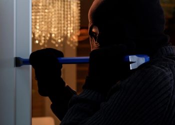 Casas públicas ocupadas ilegalmente em Portugal