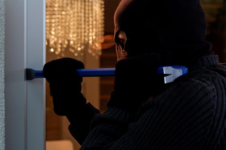 Casas públicas ocupadas ilegalmente em Portugal