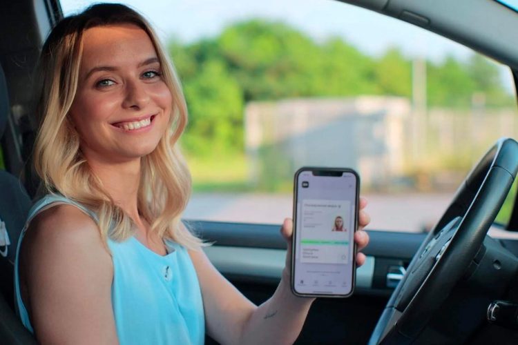 Carta de condução digital: legal, prática e… perigosa em certas situações Carta de condução digital legal, prática e… perigosa em certas situações