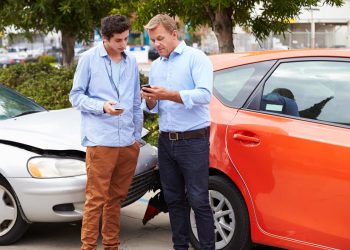 Declaração amigável de acidente automóvel digital pelo telemóvel