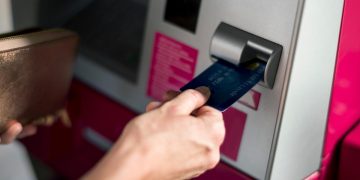 Levantar dinheiro no Multibanco usando MB WAY sem cartão físico