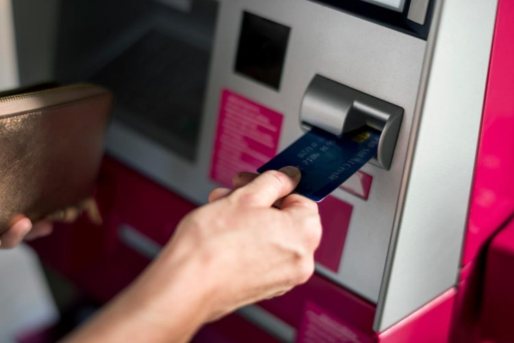 Levantar dinheiro no Multibanco usando MB WAY sem cartão físico