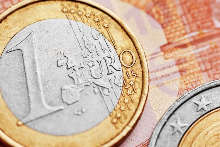 Moeda de 1 euro de 1999, cunhada em França, rara e valiosa para colecionadores